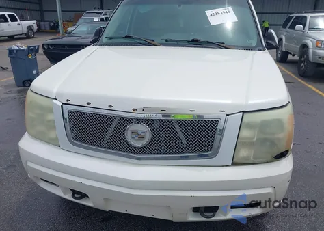 2002 Cadillac Escalade Standard from USA, damaged, VIN 1GYEK63N42R316634